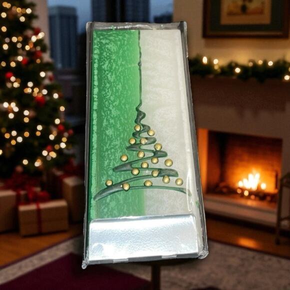Flatyz Flat Candle Christmas Tree Dripless Smokeless Art Handmade Holiday Green - Picture 1 of 12